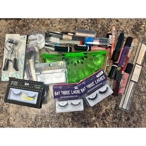 Lot of 25 Make Up Pieces NYX GSQ Covergirl Ardell Lip Stick Comb Eye Shadow #15